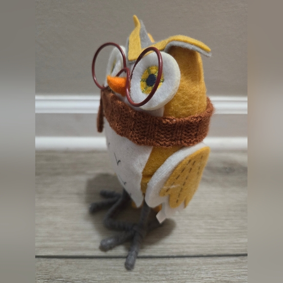 Target Featherly Friends Owl Halloween Bird Hyde Eek Fall Figurine 2023 - Picture 2 of 8
